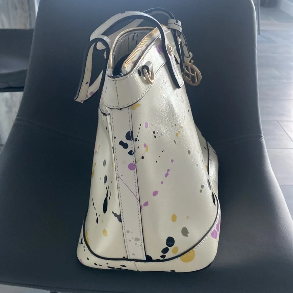 Henri Bendel limited edition splatter paint bag! - Picture 4 of 4